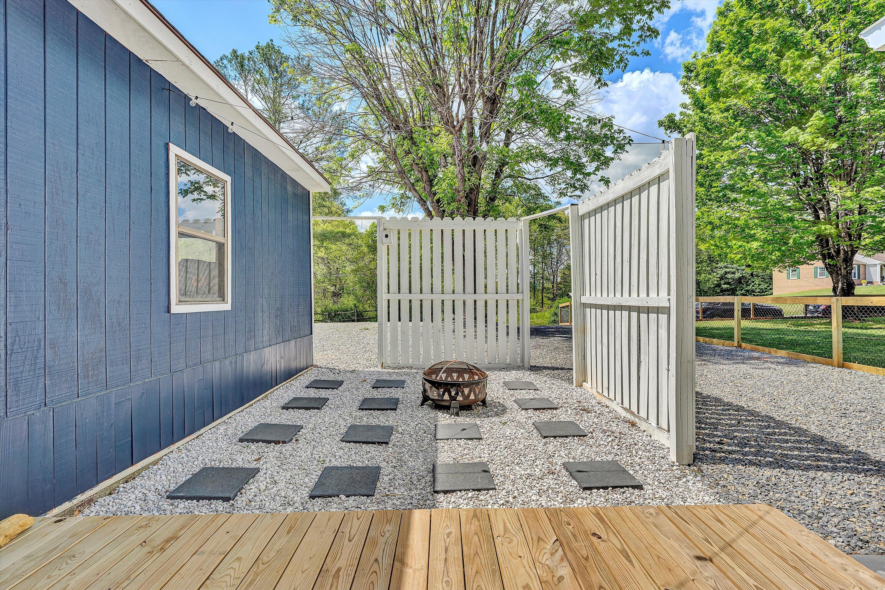 402 Harmony Road Boones Mill, VA 24065 - Photo 7 of 36 24-SGP-03298