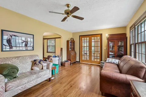 $450,000 | 7008 Elmwood Avenue, Middleton, WI 53562
