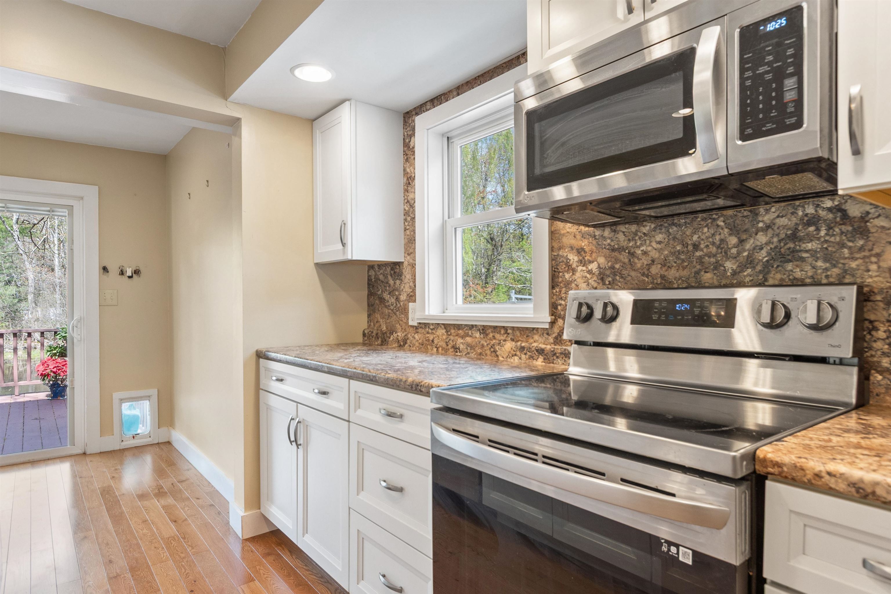71 Linden Street Exeter, NH 03833 - Photo 21 of 32