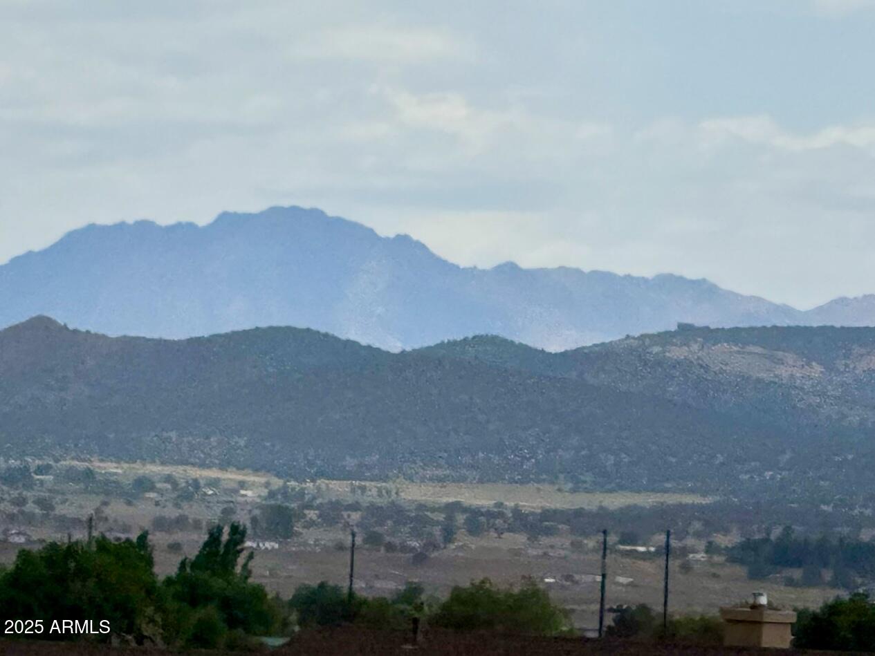 870 West Iris Road, Unit 6 Paulden, AZ 86334 - Photo 11 of 24 IMG_1303