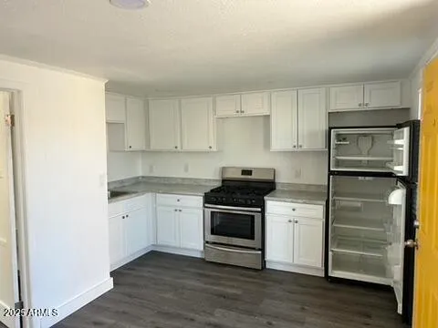 $1,890,000 | 8910-8912 North 3rd Street, Phoenix, AZ 85020