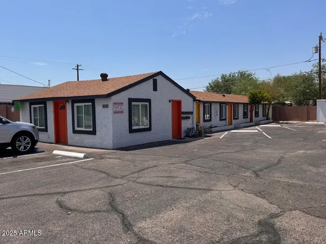 $1,890,000 | 8910-8912 North 3rd Street, Phoenix, AZ 85020