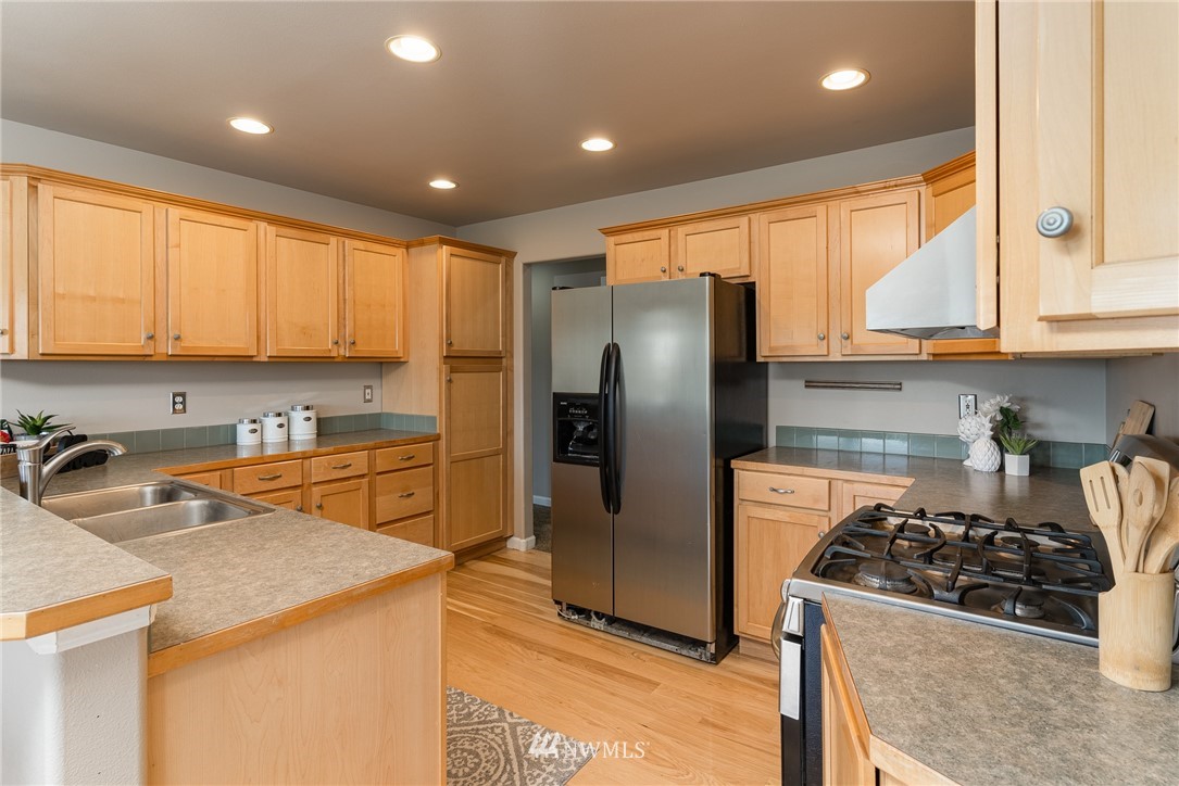 950 Baby Doll Road East Port Orchard, WA 98366 - Photo 11 of 34 Gallery Image 11