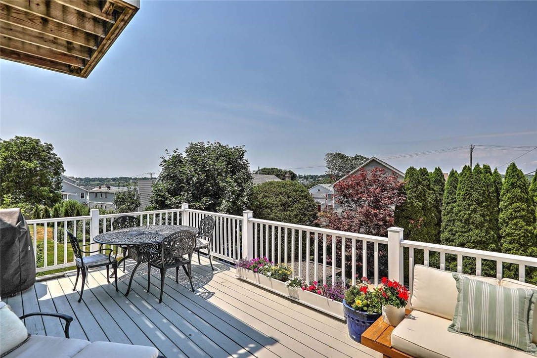33 Withington Road Narragansett, RI 02882 - Photo 16 of 48 1st Level Deck