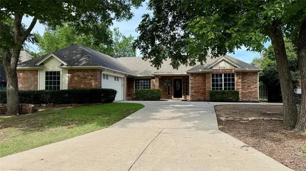 $425,000 | 4714 Youpon Drive, Flower Mound, TX 75028