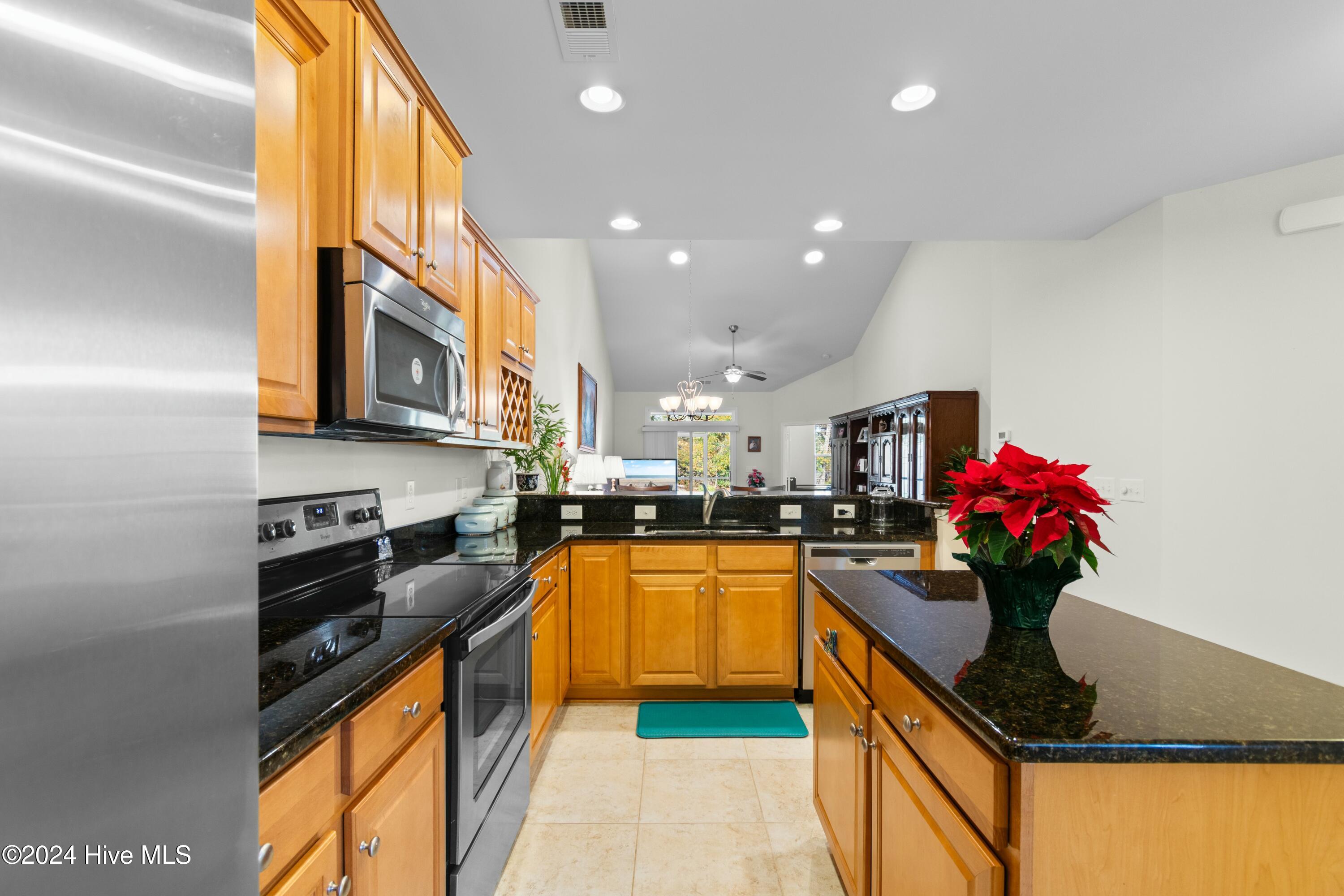 1541 Palmina Loop, Unit D Myrtle Beach, SC 29588 - Photo 14 of 48 tempImageZyCY3U
