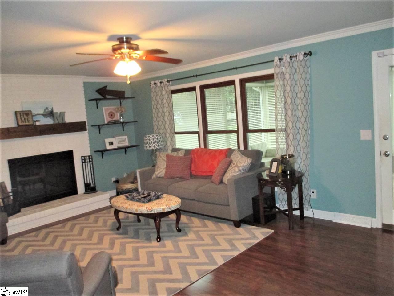 714 Windward Way Greer, SC 29650 - Photo 4 of 28 Gallery Image 4