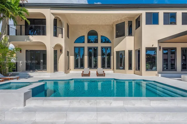 $6,995,000 | 324 Coconut Isle Drive, Fort Lauderdale, FL 33301