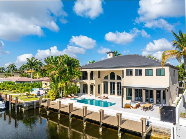 $6,995,000 | 324 Coconut Isle Drive, Fort Lauderdale, FL 33301