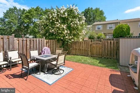 $575,000 | 6386 Patience Court, Alexandria, VA 22315