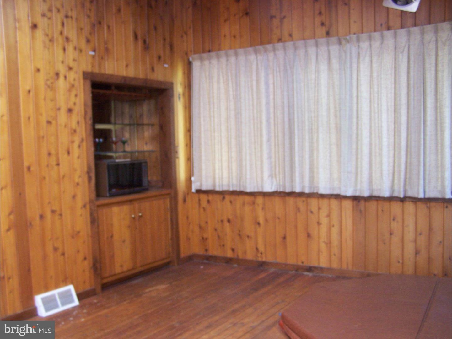 408 Indian Mills Road Shamong, NJ 08088 - Photo 18 of 19 Sun Room