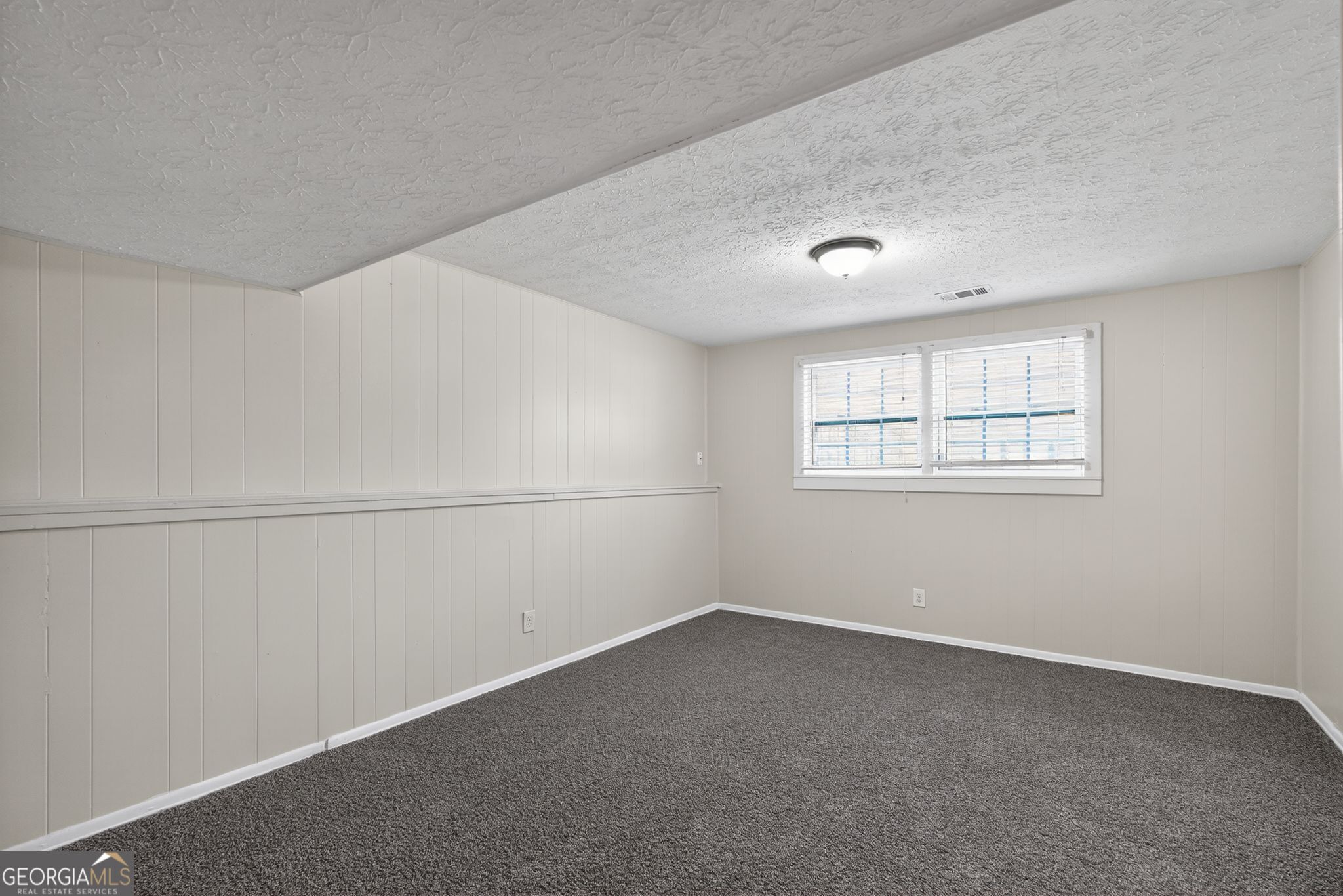 2977 Boring Ridge Drive Decatur, GA 30034 - Photo 13 of 34 an empty room with a window