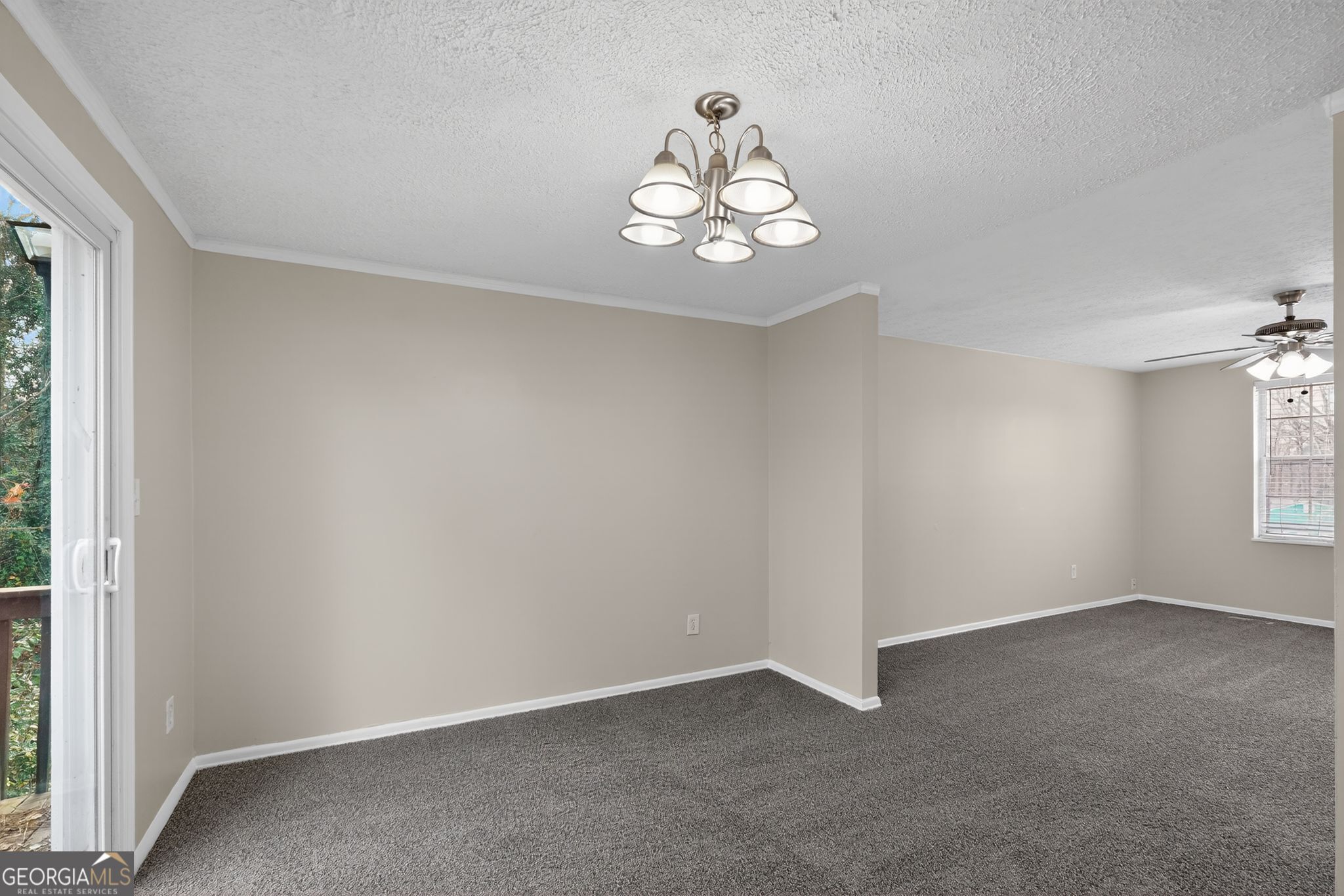 2977 Boring Ridge Drive Decatur, GA 30034 - Photo 16 of 34 an empty room with a window