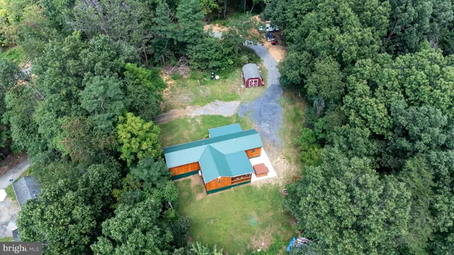 $299,900 | 114 Americana Road, Luray, VA 22835