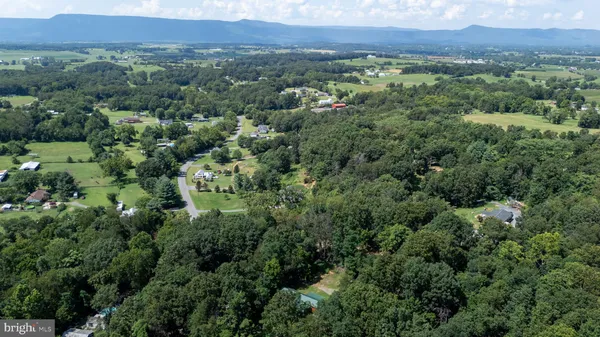 $299,900 | 114 Americana Road, Luray, VA 22835