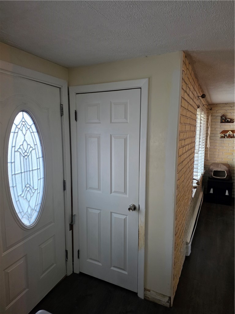 121 Barbara Street Providence, RI 02909 - Photo 9 of 45