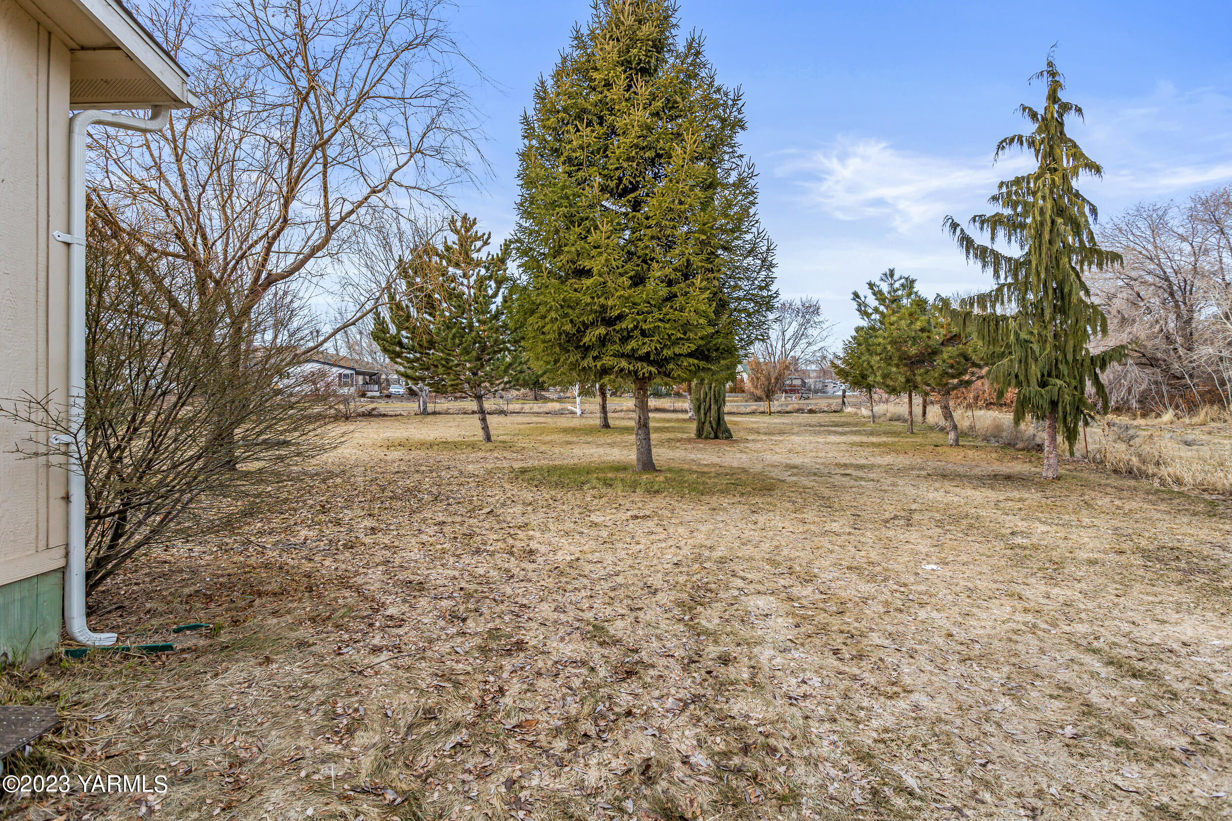 512 North Pongala Road Tieton, WA 98947 - Photo 16 of 22 Spring Outdoor Beauty in the making