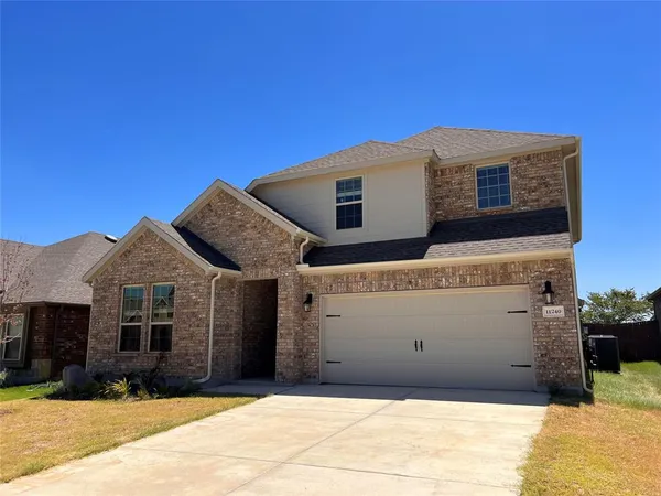 $2,250 | 11240 Aspen Trail, Aubrey, TX 76227