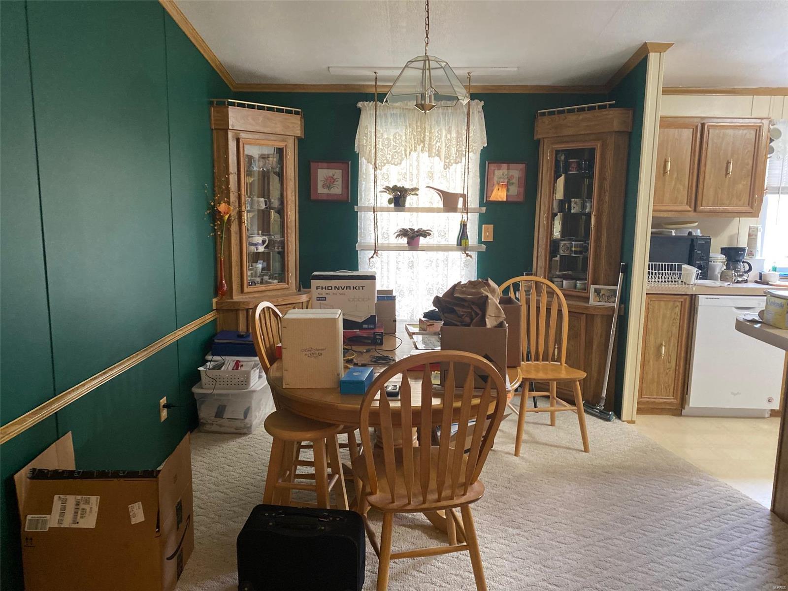417 East Allen Avenue Witt, IL 62094 - Photo 7 of 11