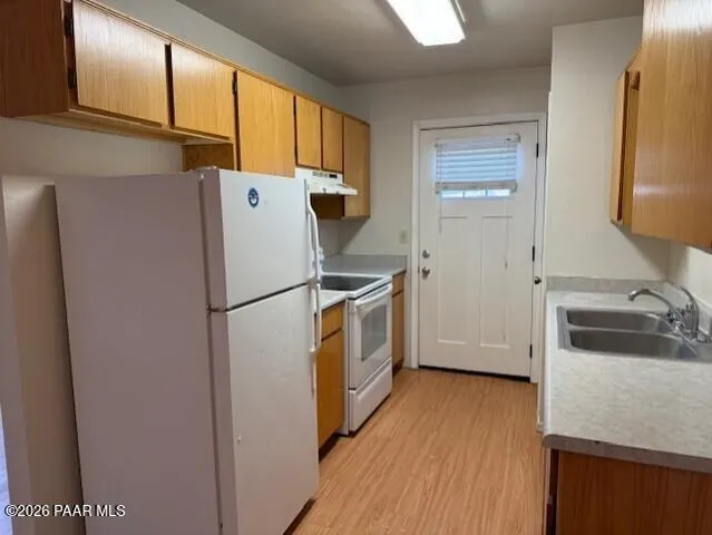 $1,094 | 3159 North Corrine Drive, Unit A, Prescott Valley, AZ 86314