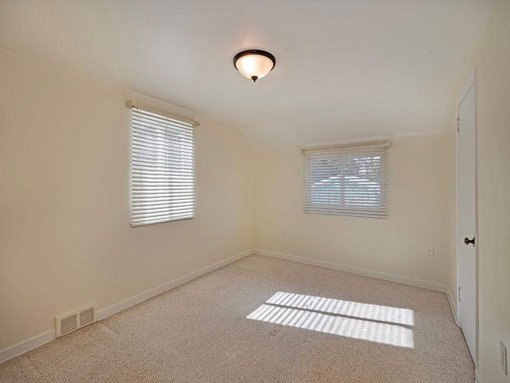 438 Sleepy Hollow Road Pittsburgh, PA 15228 - Photo 10 of 21 Gallery Image 10