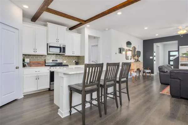 $435,000 | 208 Garner Drive, Kyle, TX 78640