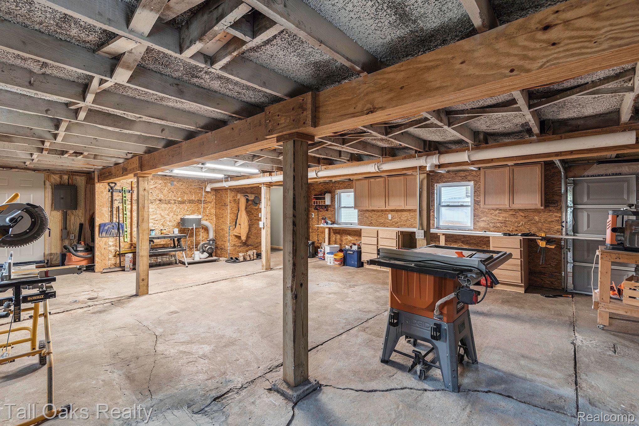 3699 South Hadley Road Metamora, MI 48455 - Photo 26 of 50 Workshop