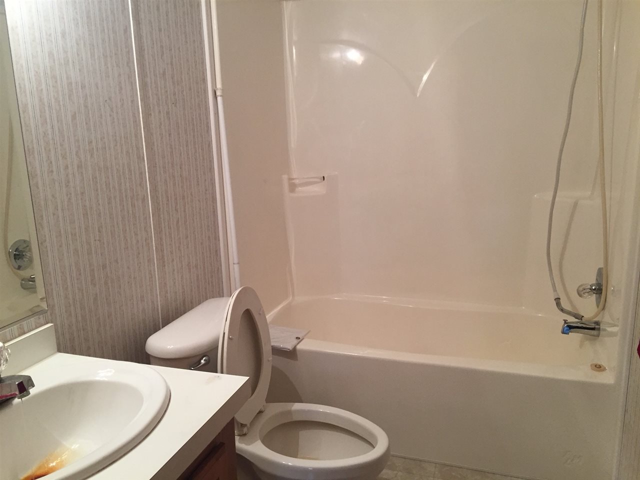 205 West Anderson Road Linwood, MI 48634 - Photo 7 of 12