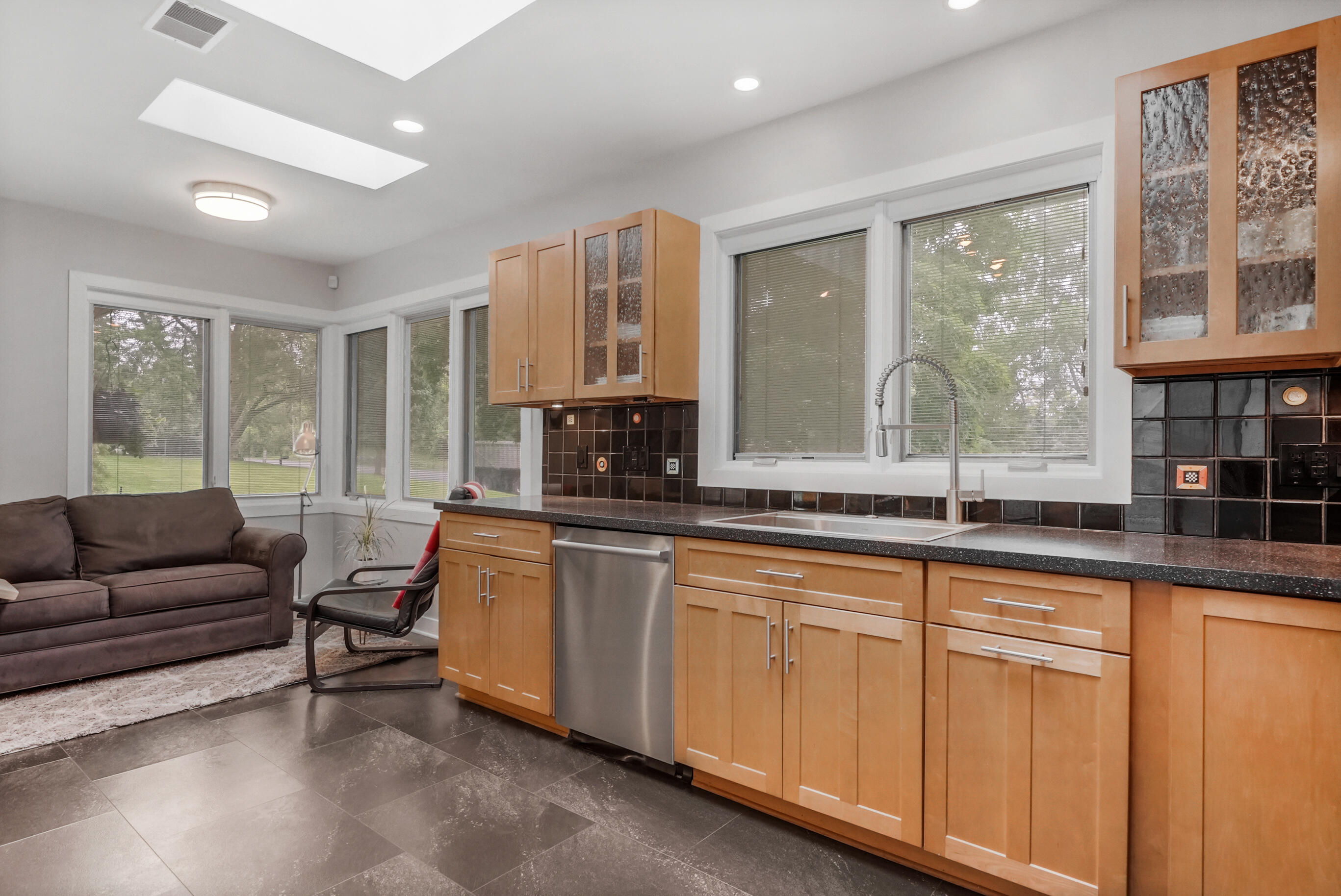 3365 Cascade Road Southeast Grand Rapids, MI 49546 - Photo 22 of 54 DSC00166_7_8
