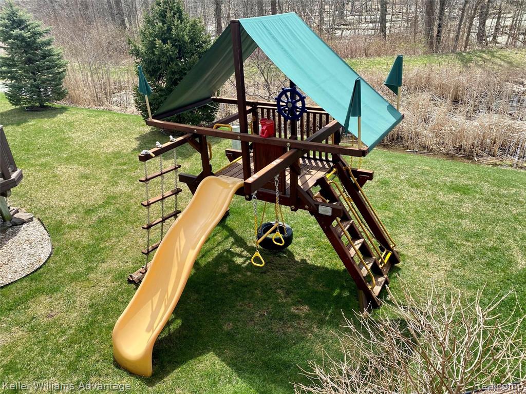 27303 Victoria Road Novi, MI 48374 - Photo 69 of 72