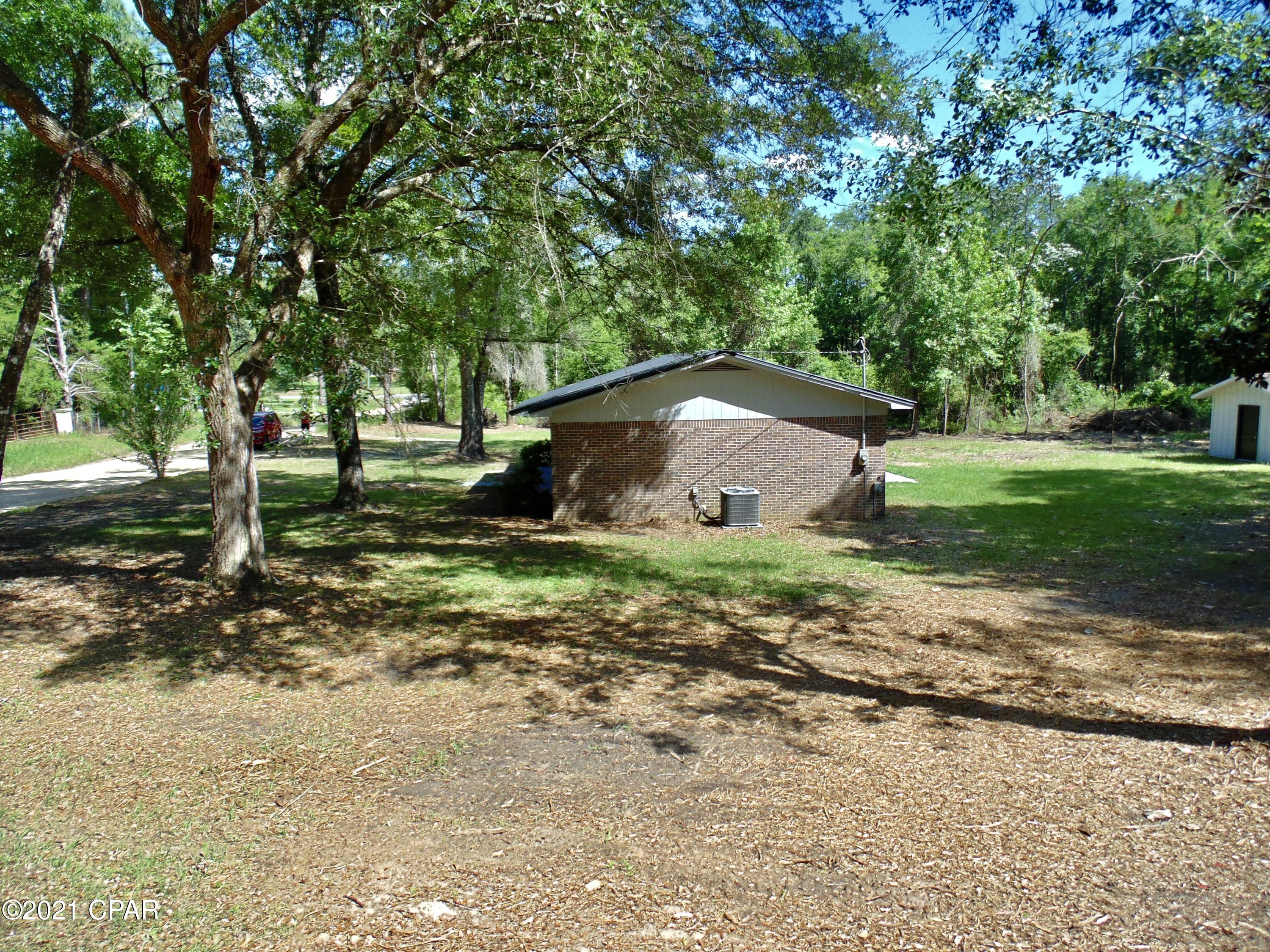 2770 Meredith Road Ponce de Leon, FL 32455 - Photo 8 of 26 Gallery Image 8