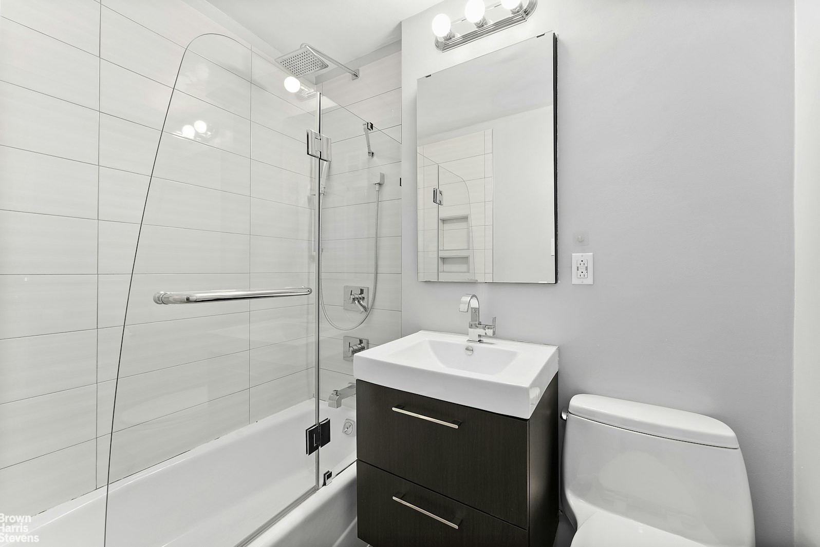 10 West 15th Street, Unit 924 Manhattan, NY 10011 - Photo 4 of 13