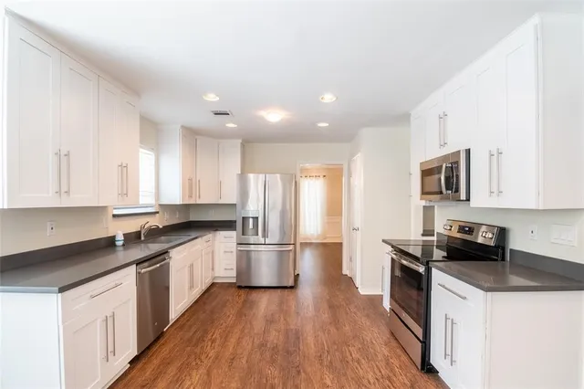 $425,000 | 5607 Court Of York, Houston, TX 77069