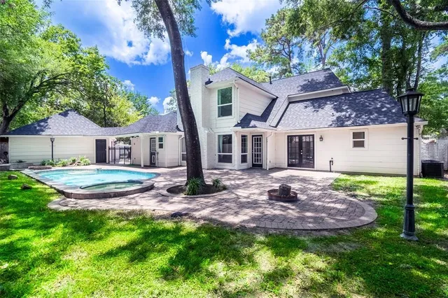 $425,000 | 5607 Court Of York, Houston, TX 77069