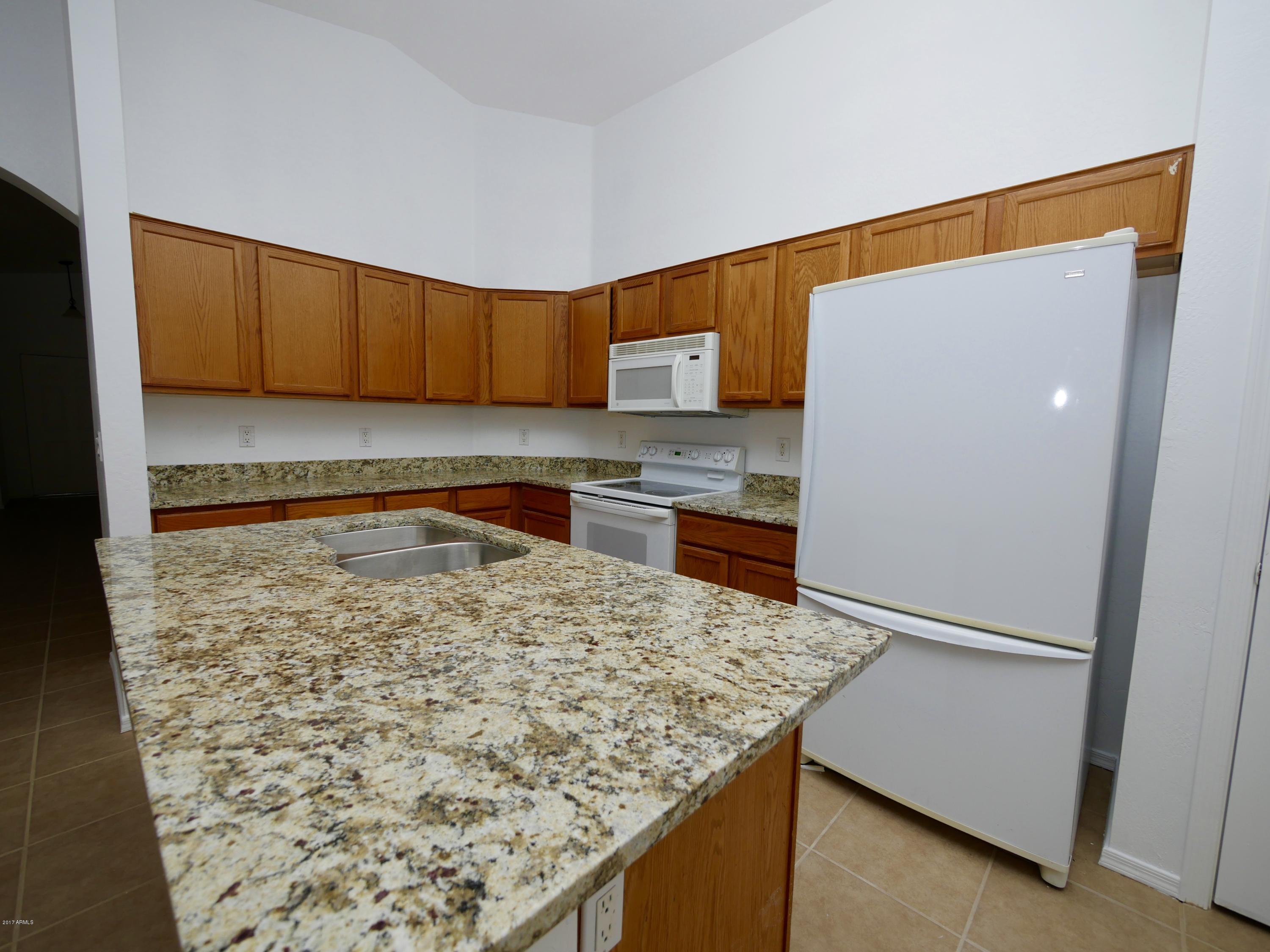 8642 West Payson Road Tolleson, AZ 85353 - Photo 2 of 16 P1100167