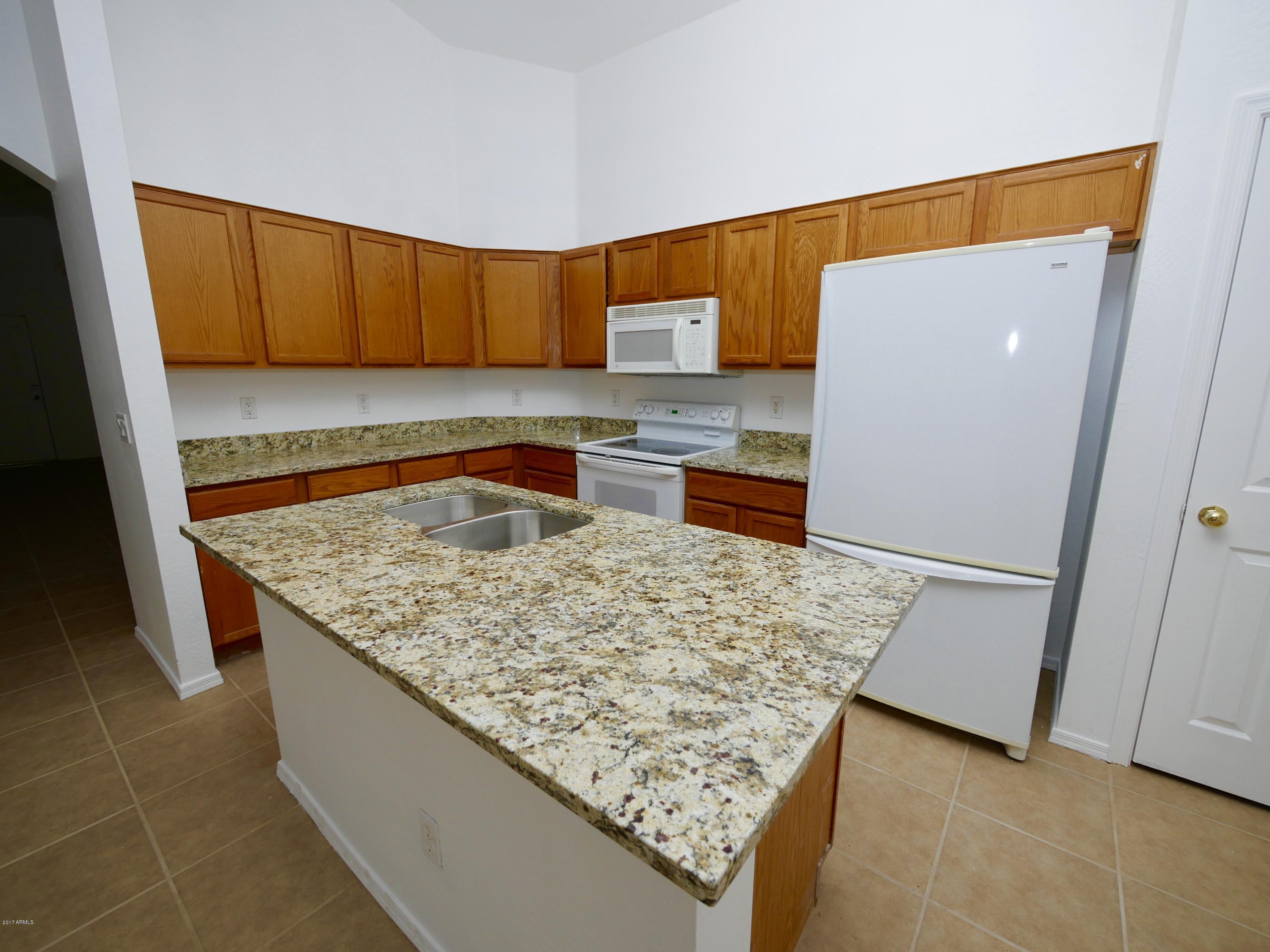 8642 West Payson Road Tolleson, AZ 85353 - Photo 3 of 16 P1100164