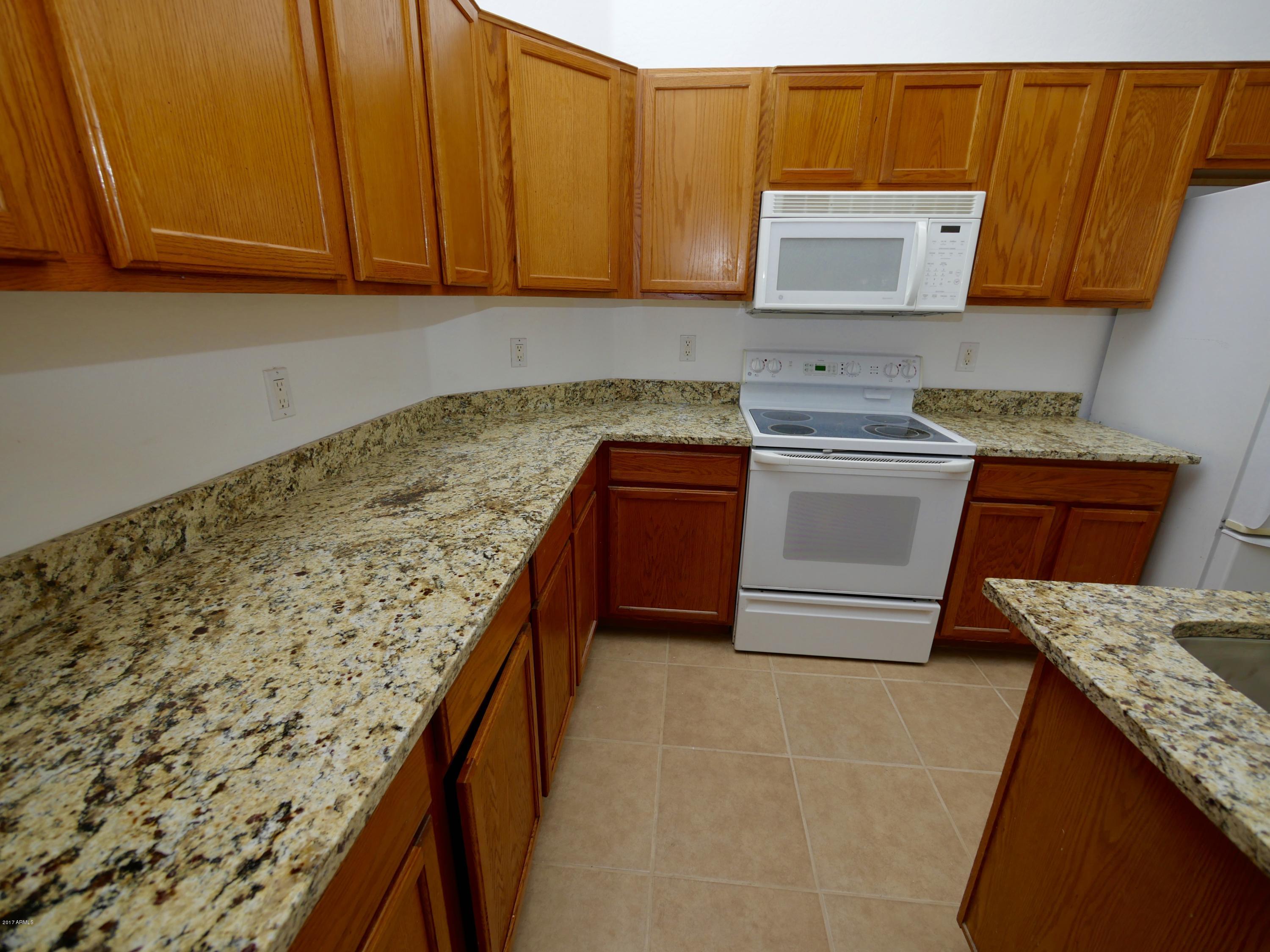 8642 West Payson Road Tolleson, AZ 85353 - Photo 5 of 16 P1100169