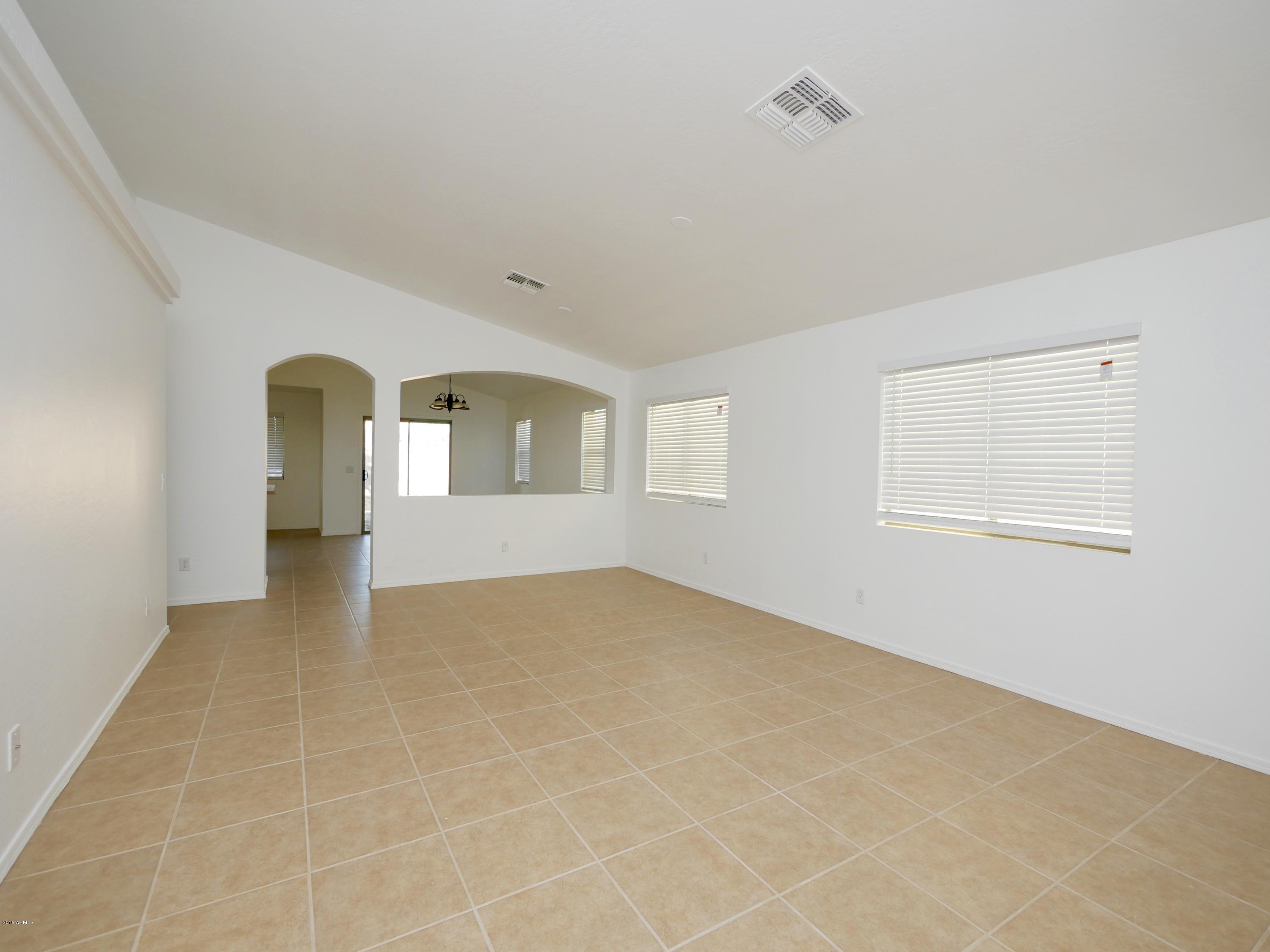 8642 West Payson Road Tolleson, AZ 85353 - Photo 7 of 16 P1100027