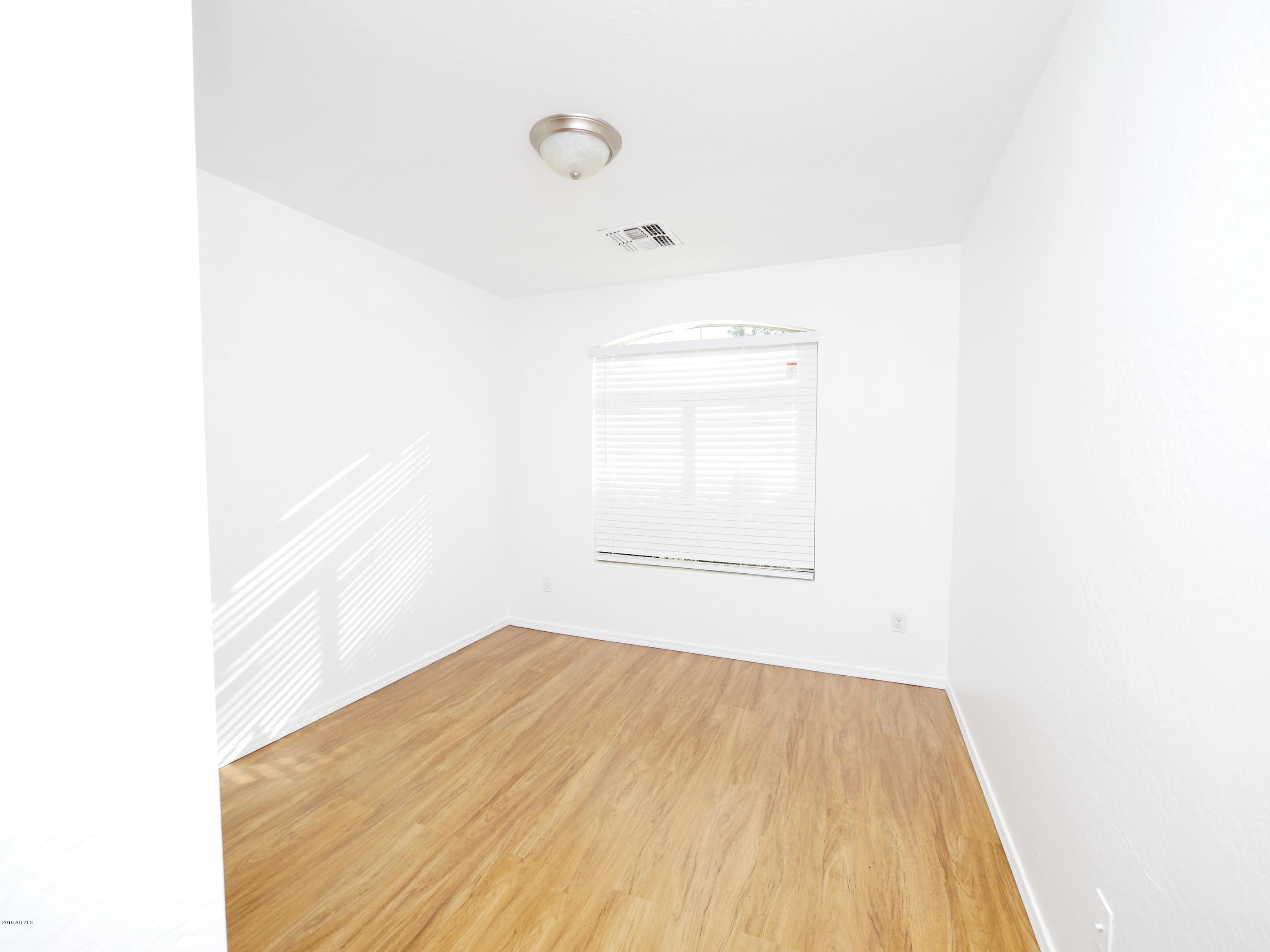 8642 West Payson Road Tolleson, AZ 85353 - Photo 9 of 16 P1100028