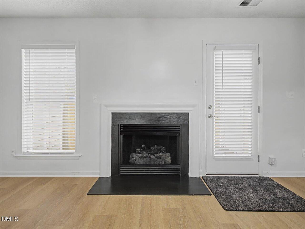 4805 Tanglewood Oaks Street Raleigh, NC 27610 - Photo 20 of 59 20-Living Room
