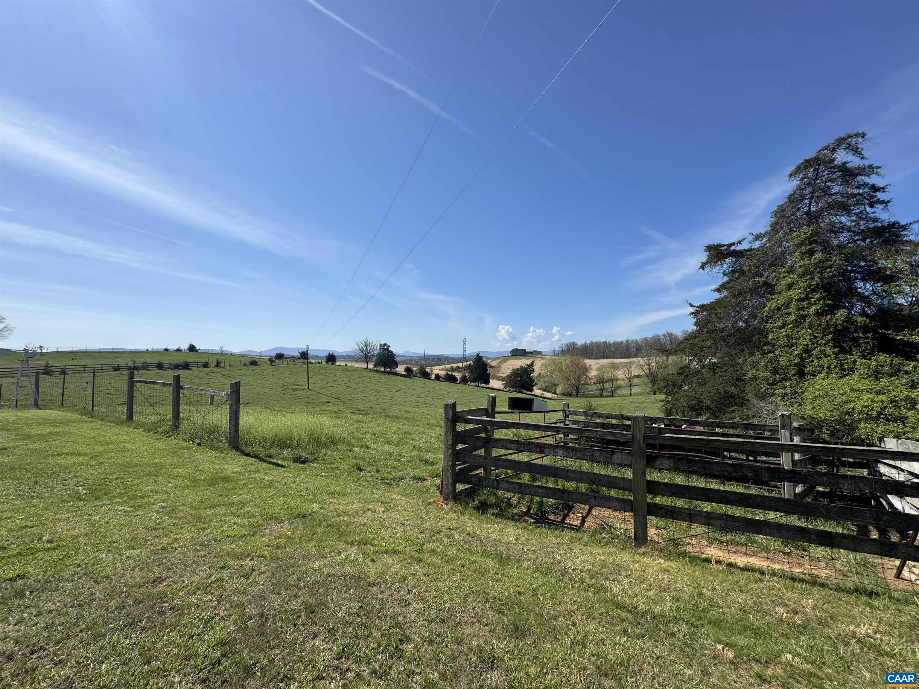 224 St James Road Fishersville, VA 22939 - Photo 11 of 75