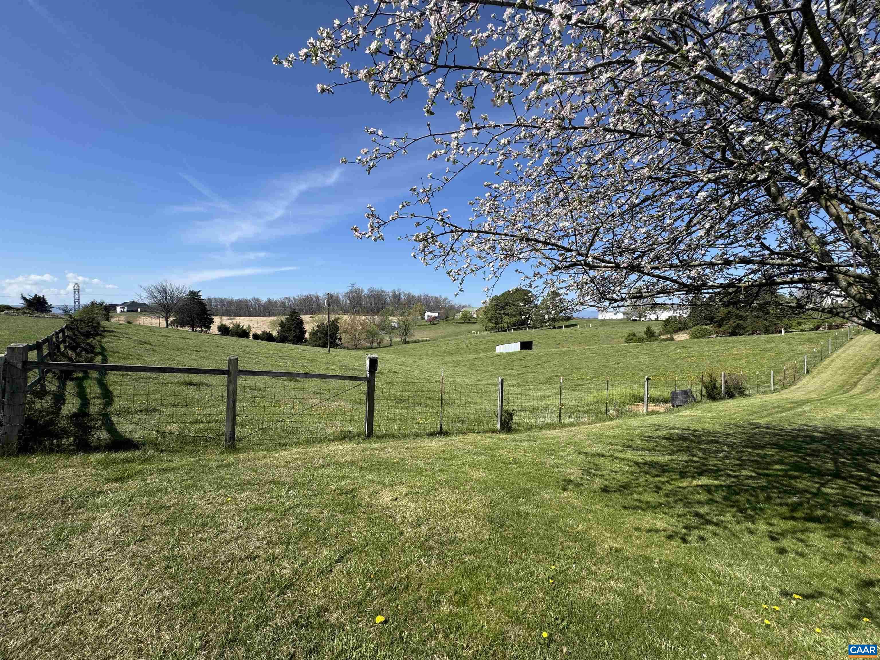 224 St James Road Fishersville, VA 22939 - Photo 13 of 75