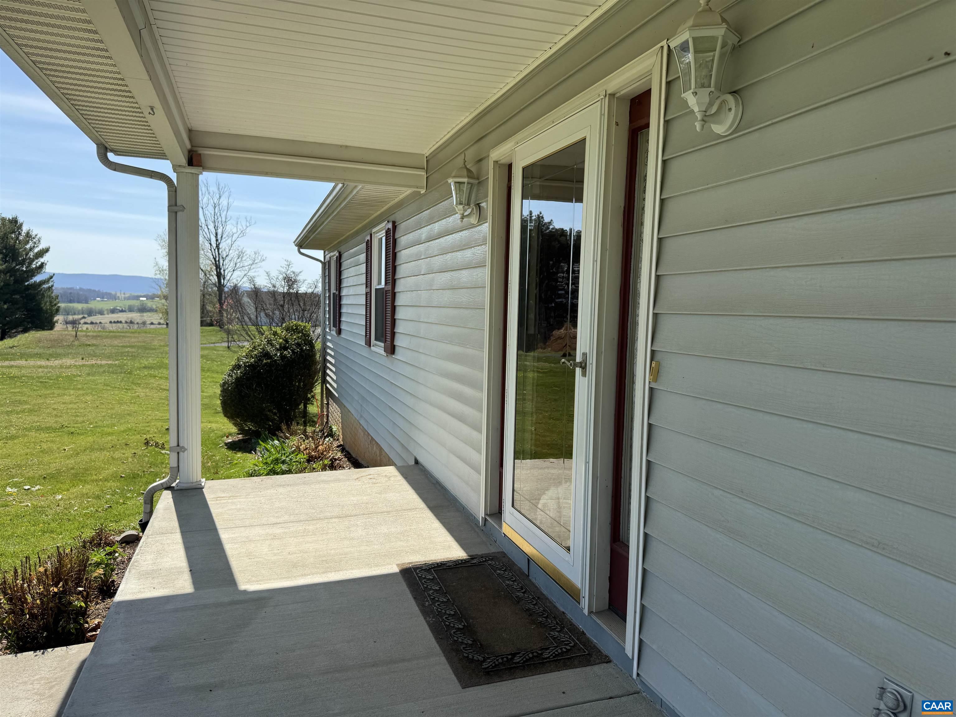 224 St James Road Fishersville, VA 22939 - Photo 15 of 75