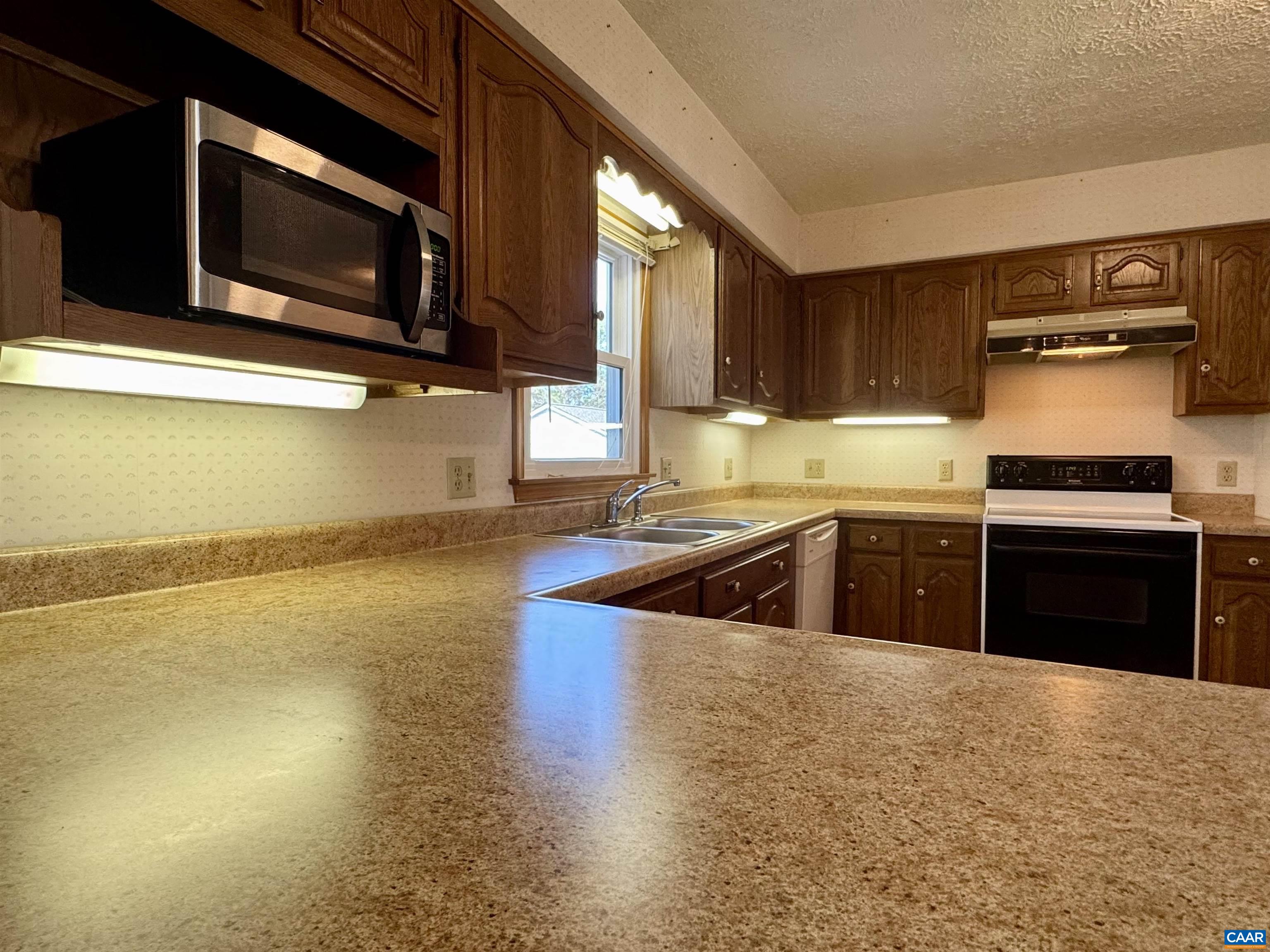 224 St James Road Fishersville, VA 22939 - Photo 20 of 75