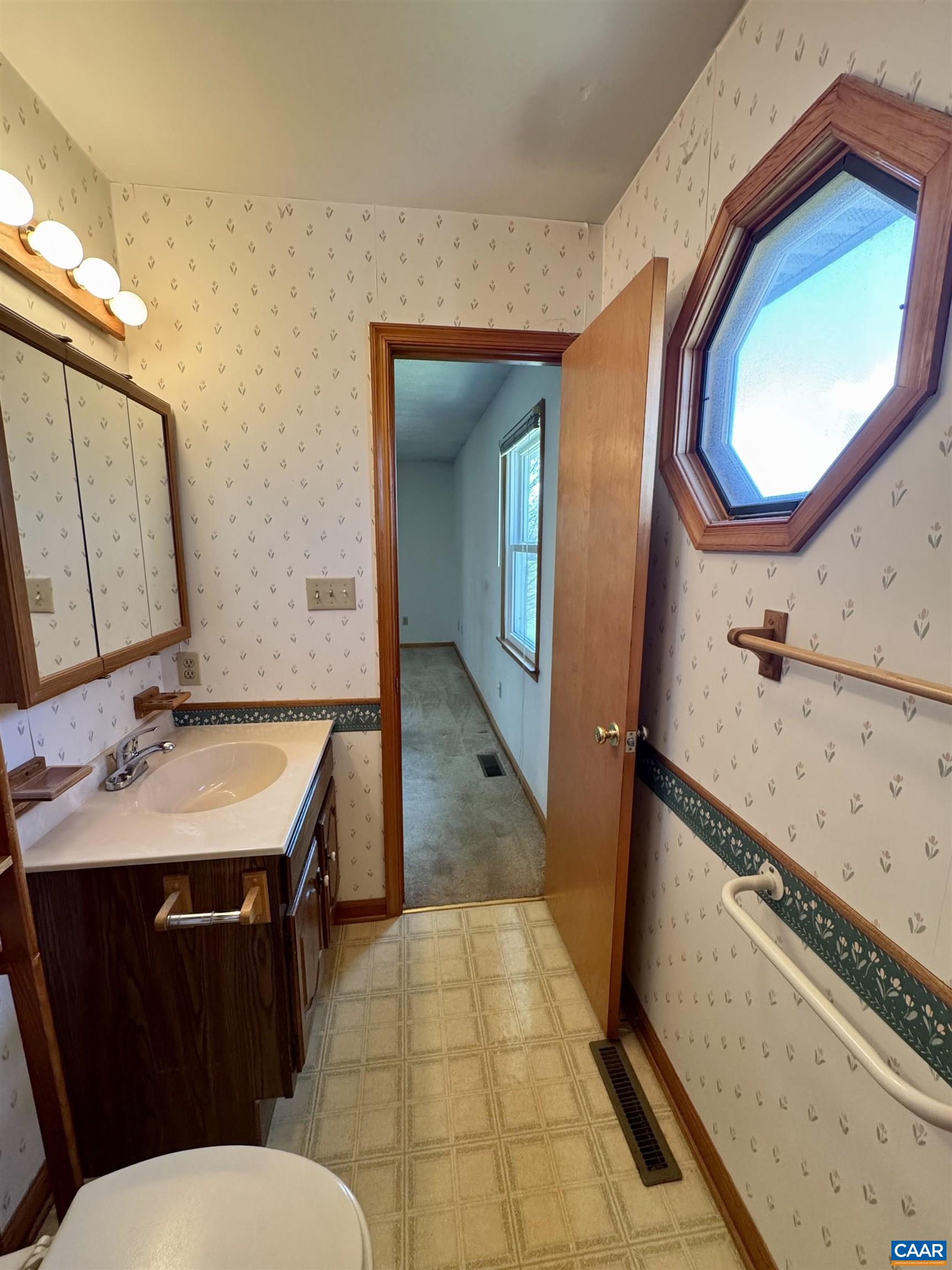 224 St James Road Fishersville, VA 22939 - Photo 38 of 75