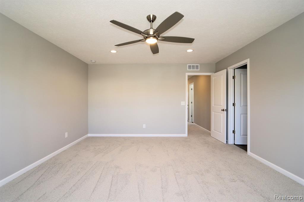 1703 Ashfield Street Howell, MI 48855 - Photo 25 of 56