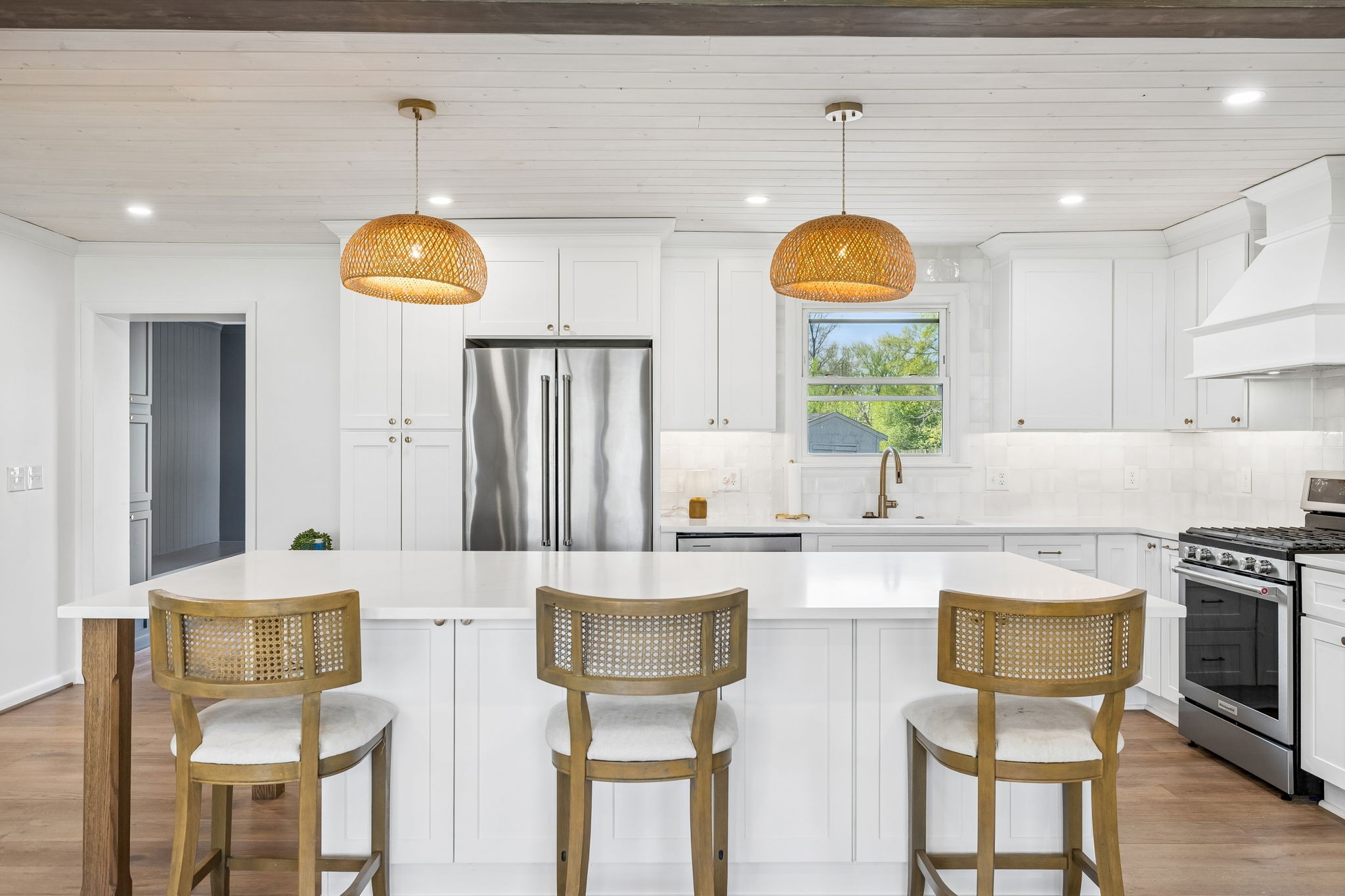 383 Blackman Road Nashville, TN 37211 - Photo 15 of 71 a kitchen with stainless steel appliances granite countertop a kitchen island a stove and a cabinets