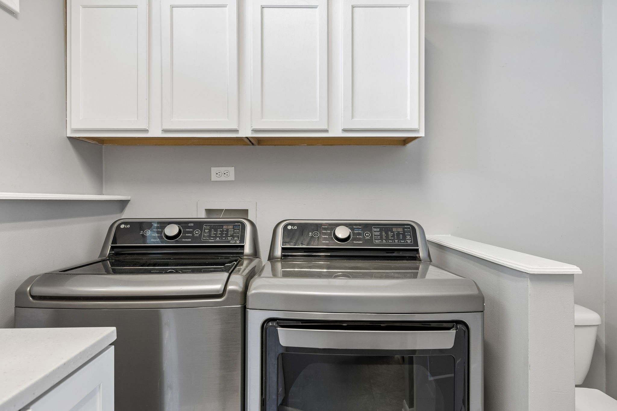 383 Blackman Road Nashville, TN 37211 - Photo 37 of 71 a stove top oven sitting inside of a kitchen