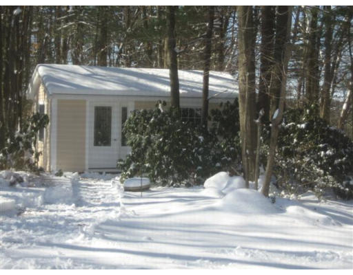 38 Ledgewood Road Framingham, MA 01701 - Photo 2 of 22 Gallery Image 2