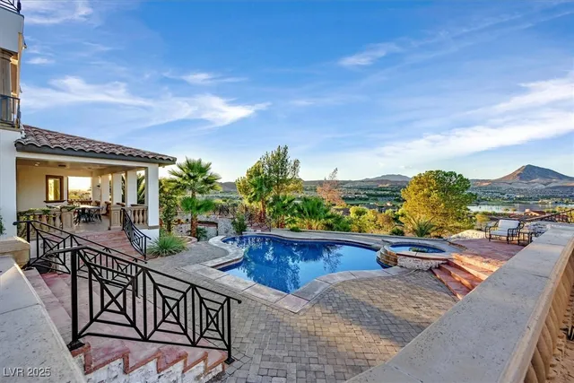 $6,850,000 | 8 Rue Mediterra Drive, Henderson, NV 89011